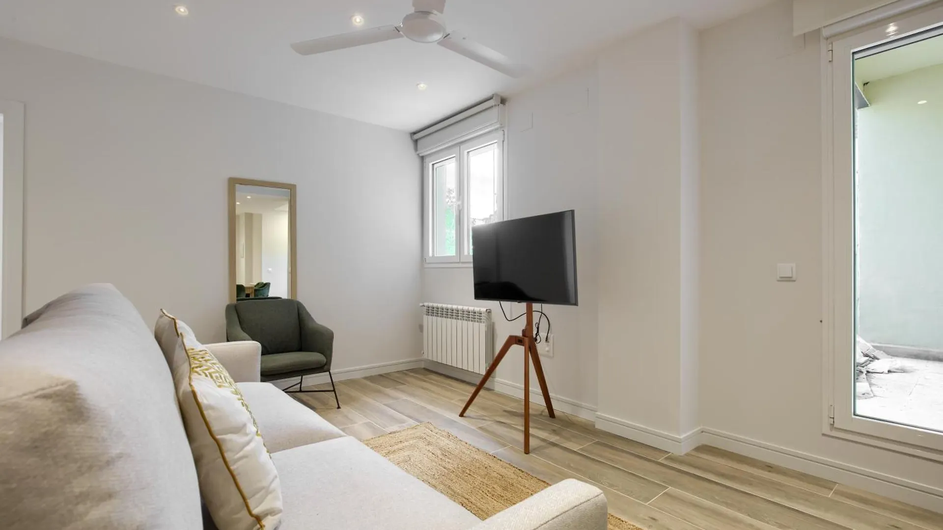 Dobo Madrid Pinar Aptos Temporales Apartament