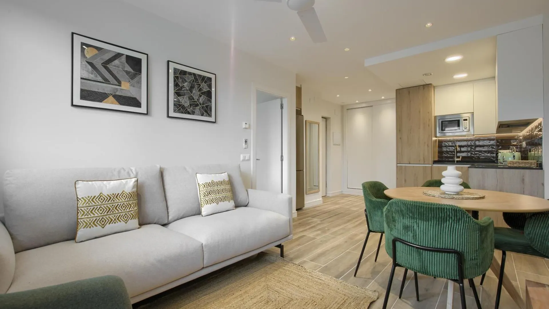 Apartament Dobo Madrid Pinar Aptos Temporales Hiszpania