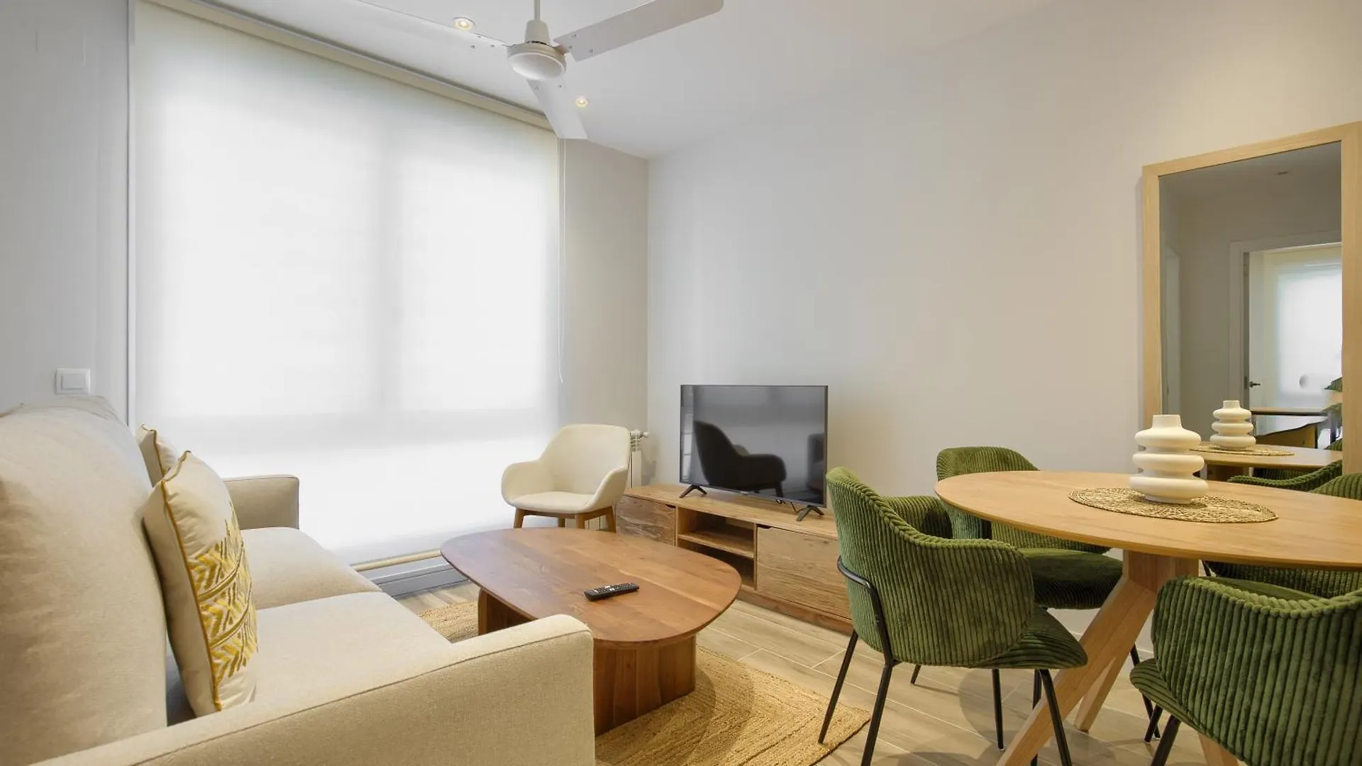 Dobo Madrid Pinar Aptos Temporales Apartament
